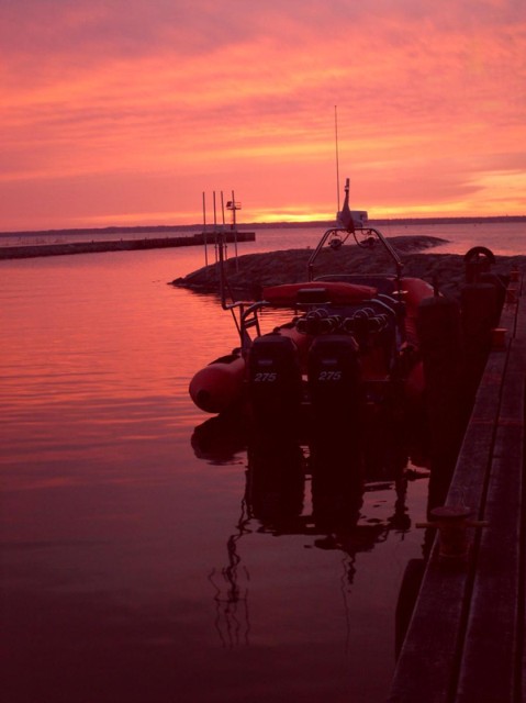 Port w Tolkmicku o zachodzie słońca