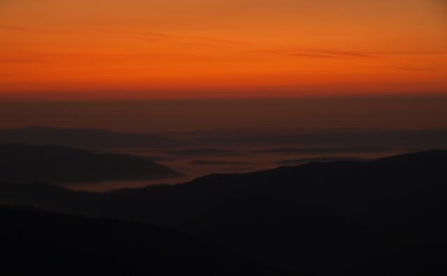 Bieszczady w morzu mgieł