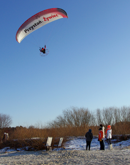 Przystań Żywiec (Zlot paralotniarzy - Kadyny 03.01.2010 r.) (Luty 2010)