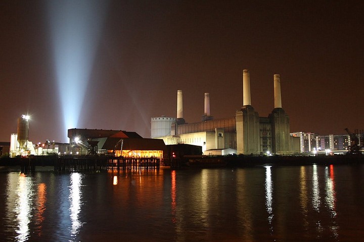 z wycieczki do Londynu na przypomnienie płyty Pink Floyd