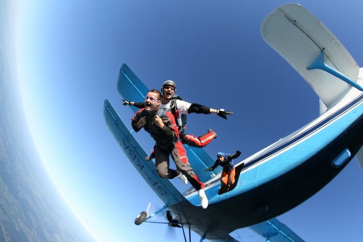 skoki spadochronowe w aeroklubie elbląskim (Sierpień 2010)