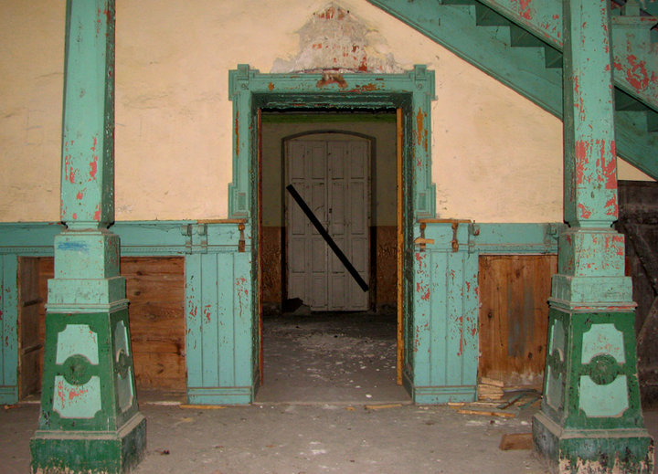 Wnętrze XVIII-wiecznego pałacu w Jankowie.