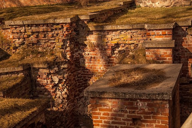 Frombork. Ruiny Barbakanu.