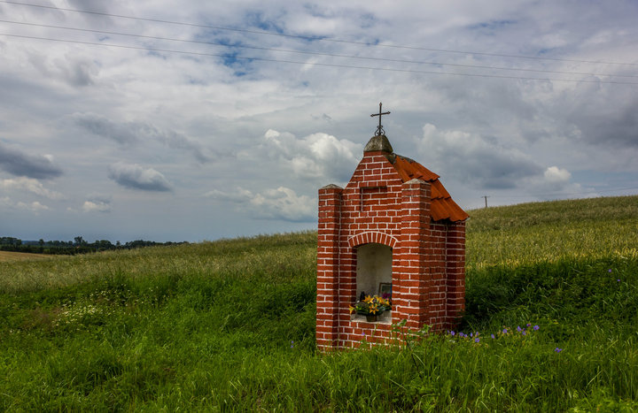 Kapliczka.