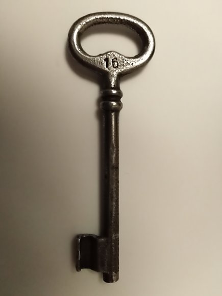 Zabytkowy klucz