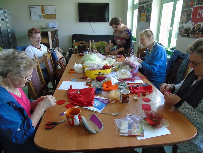 Elbląg, Kobiety łączą siły