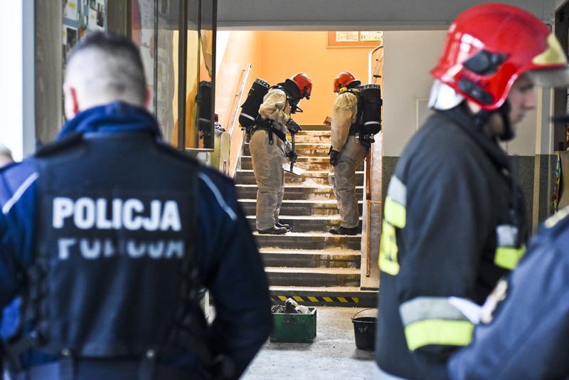 Elbląg, Strażacy neutralizują skażenie Elbląg, Strażacy neutralizują skażenie