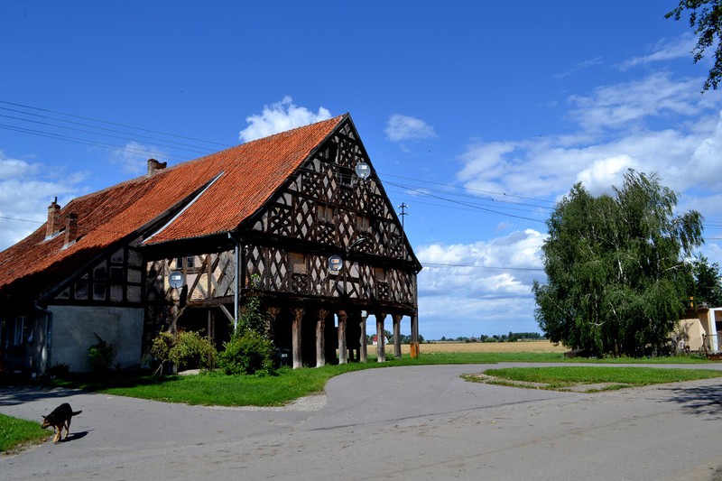 Elbląg, Dom podcieniowy w miejscowości Klecie Elbląg, Dom podcieniowy w miejscowości Klecie