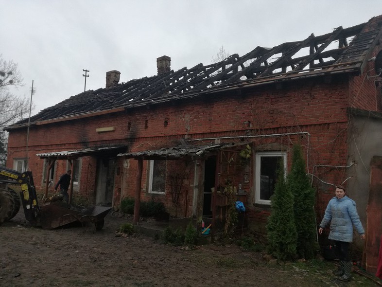 Elbląg, Pożar strawił ich dobytek, pomóżmy im odbudować dom