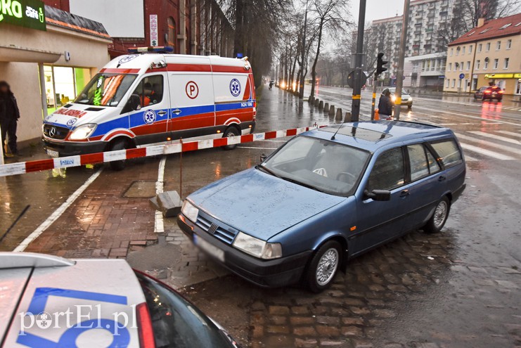 Elbląg, 70-latka potrącona na al. Grunwaldzkiej