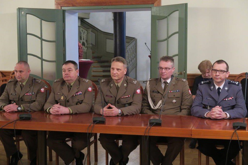 Elbląg, Prezydent życzył mundurowym radosnych świąt Elbląg, Prezydent życzył mundurowym radosnych świąt