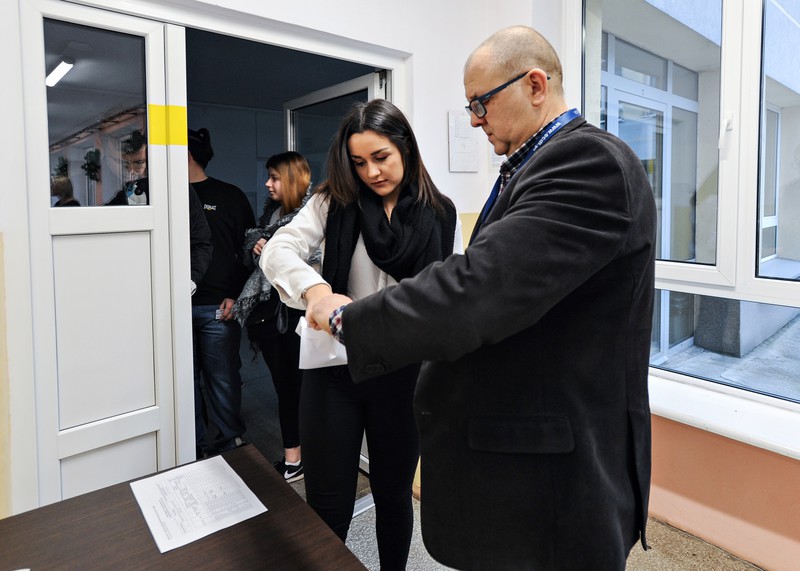 Elbląg, Tuż przed wejściem na egzamin... Elbląg, Tuż przed wejściem na egzamin...