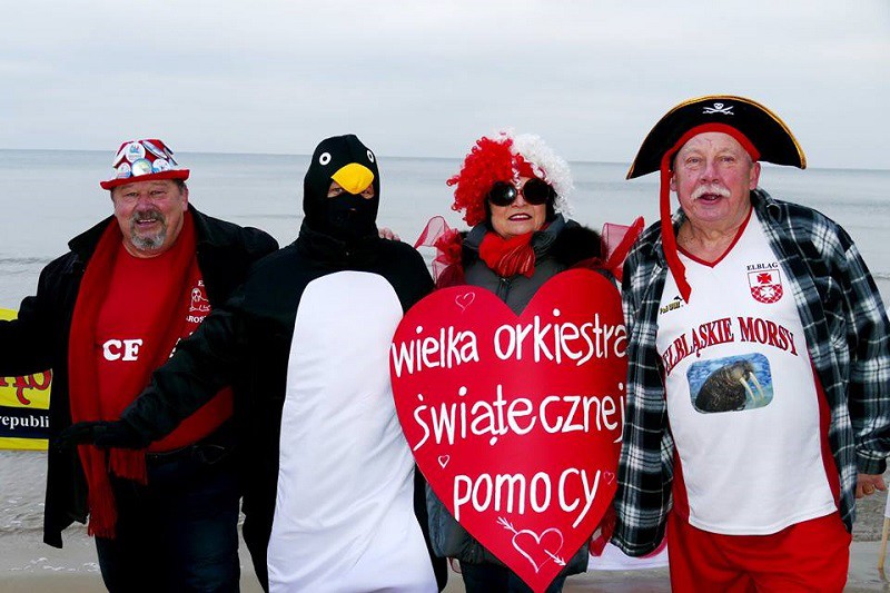 Elbląg, Elbląskie morsy zagrały dla WOŚP Elbląg, Elbląskie morsy zagrały dla WOŚP