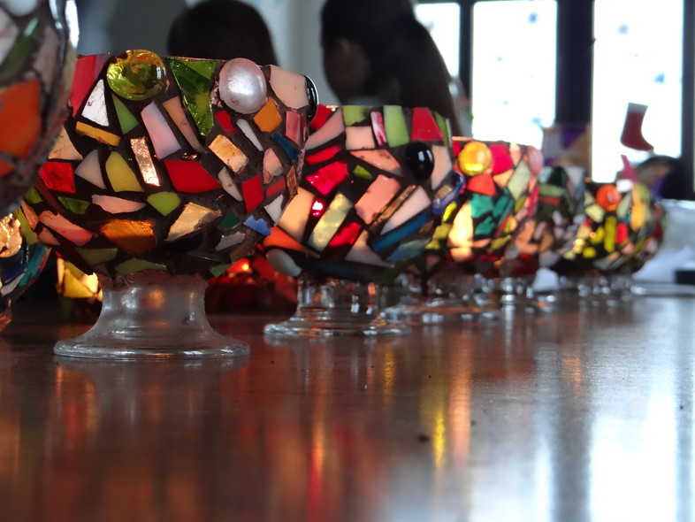 Elbląg, Szkło na warsztatach w Kadynach Elbląg, Szkło na warsztatach w Kadynach