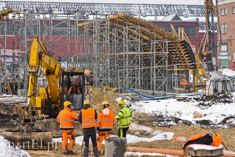 Elbląg, Co słychać na budowie wiaduktu