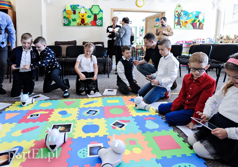 Elbląg, Lekcja robotyki w SP 19 bardzo przypadła do gustu trzecioklasistom