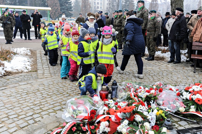 Elbląg, 76. rocznica utworzenia AK: Chwała bohaterom Elbląg, 76. rocznica utworzenia AK: Chwała bohaterom