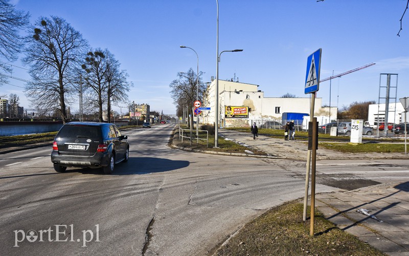 Elbląg, Na skrzyżowaniu ul. Sadowej z Grunwaldzką ma być zamontowana sygnalizacja świetlna Elbląg, Na skrzyżowaniu ul. Sadowej z Grunwaldzką ma być zamontowana sygnalizacja świetlna
