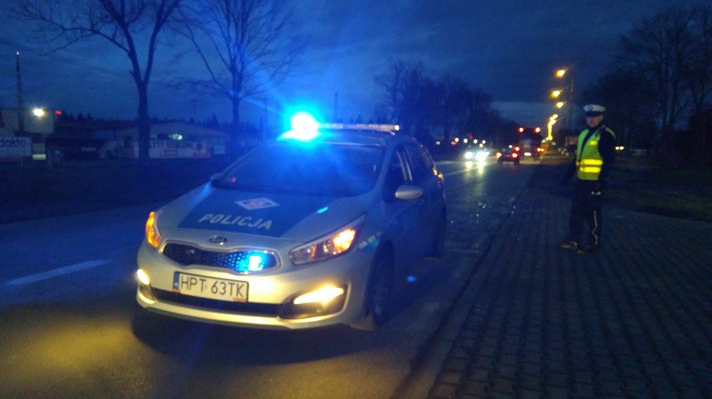 Elbląg, Jest ślisko, uważajmy na drogach Elbląg, Jest ślisko, uważajmy na drogach