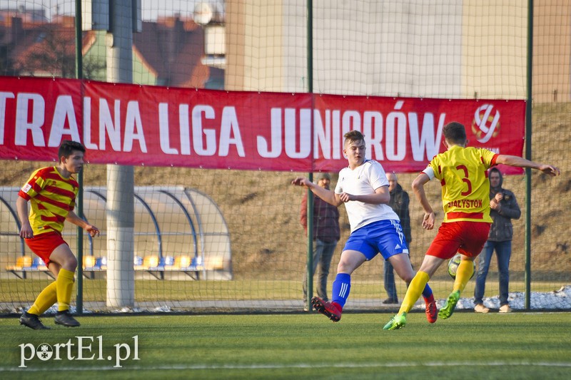 Elbląg, Debiutanci dostali lekcję futbolu