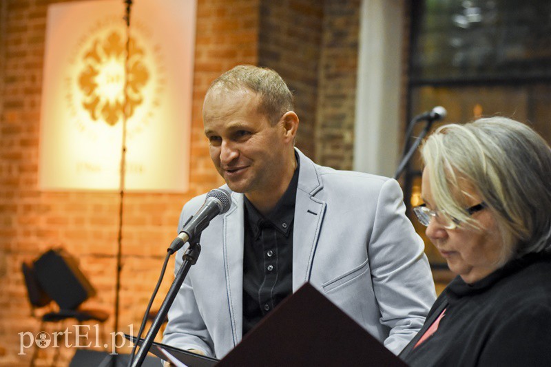 Elbląg, Robert Furs i jego Furs Acco