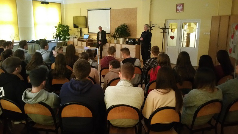 Elbląg, Z młodzieżą o dopalaczach Elbląg, Z młodzieżą o dopalaczach