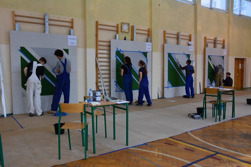 Elbląg, Elbląscy uczniowie budują z pasją