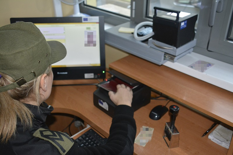 Elbląg, Zatrzymani na przejściu w Gronowie