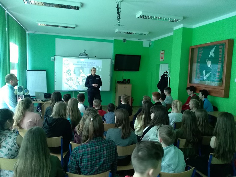 Elbląg, O zagrożeniach na spotkaniu z młodzieżą Elbląg, O zagrożeniach na spotkaniu z młodzieżą