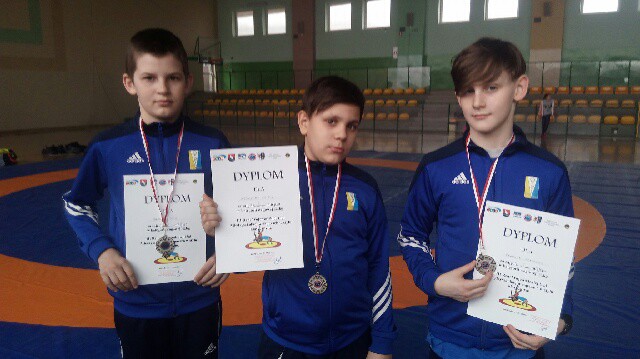 Elbląg, Zapaśnicy z medalami