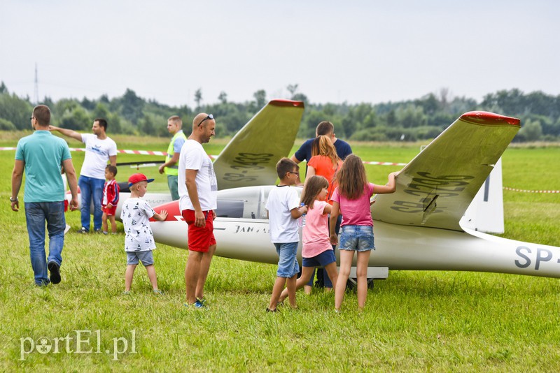 Elbląg, Zdjęcie z ubiegłorocznego pikniku na elbląskim lotnisku