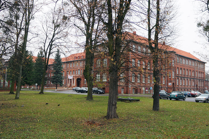 Elbląg, Szpital droższy od oczekiwań