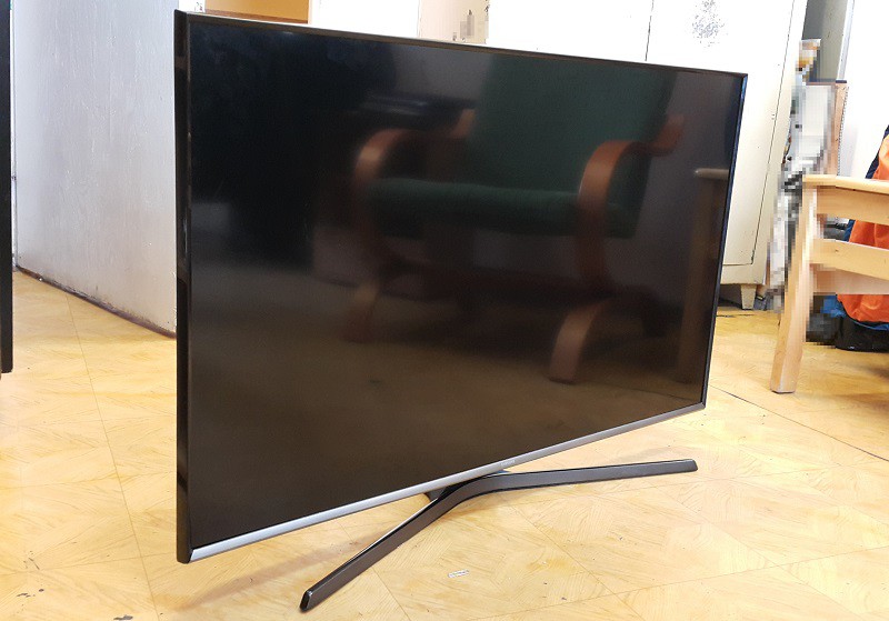 Elbląg, Znalazł dowód, zameldował się w hotelu i ukradł telewizor