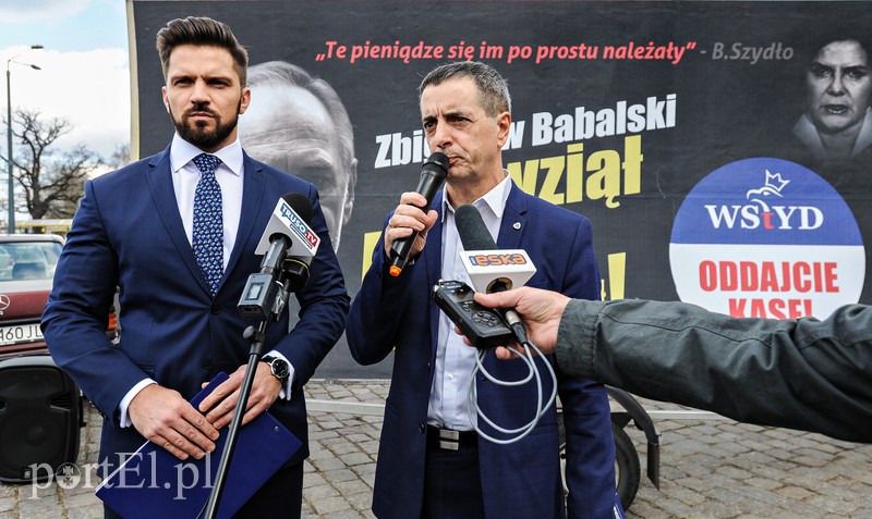 Elbląg, O wstydzie mówili parlamentarzyści PO Piotr Cieśliński i Jerzy Wcisła