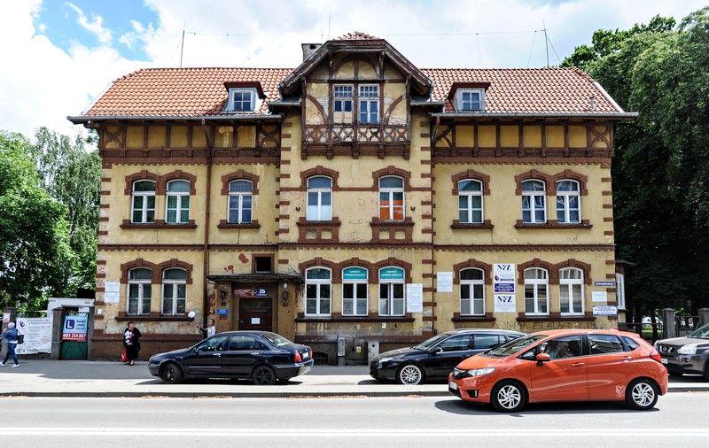 Elbląg, Kiedyś był tu hotel, dziś jest przychodnia