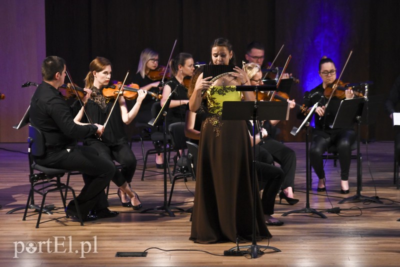 Elbląg, Na fletni pana zagrała Andreea Chira z Rumunii Elbląg, Na fletni pana zagrała Andreea Chira z Rumunii