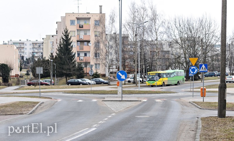 Elbląg, Rondo obrońców Birczy?