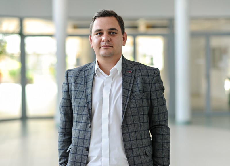 Elbląg, Start ma nowego dyrektora