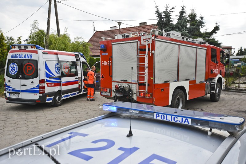 Elbląg, Trzech 13-latków bawiło się petardami… w domu. Nastąpił wybuch