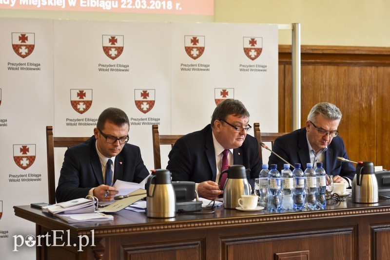 Elbląg, Pojedynek na oświadczenia w sprawie Startu Elbląg, Pojedynek na oświadczenia w sprawie Startu