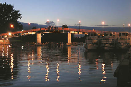 Elbląg, Elbląg nam jaśnieje