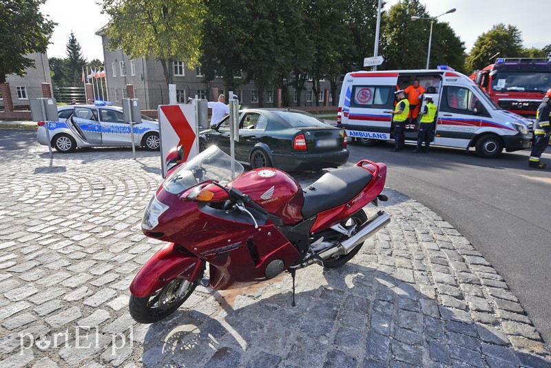 Elbląg, Pierwsza kolizja na nowym rondzie