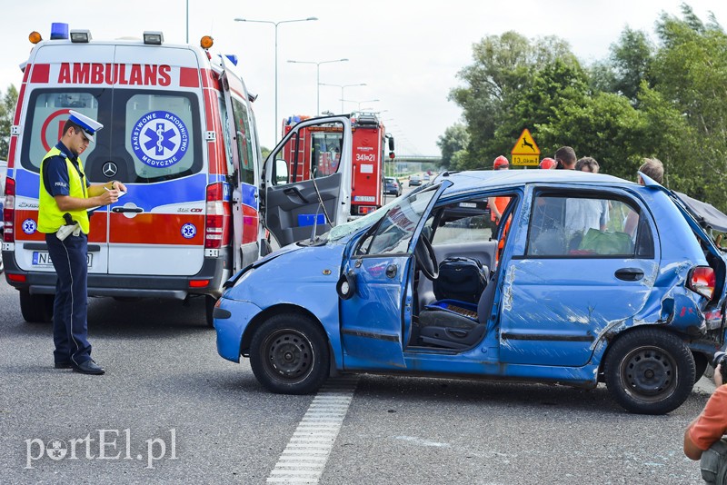 Elbląg, Daewoo dachowało na obwodnicy