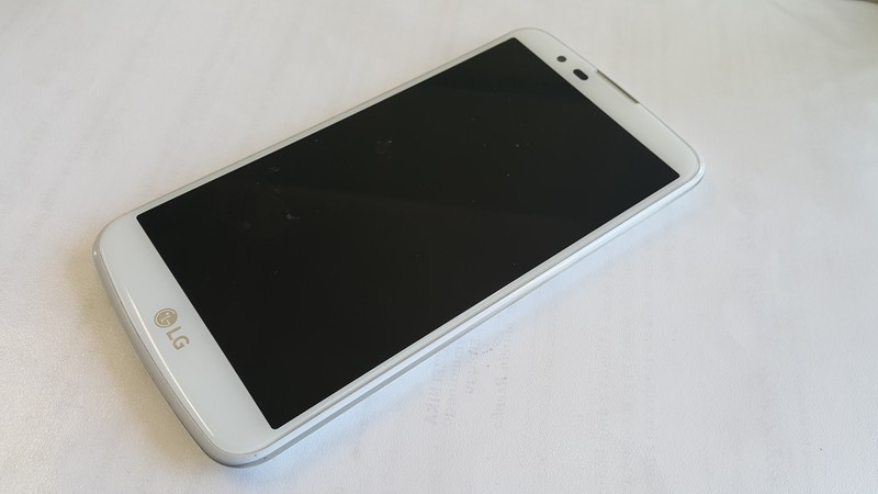 Elbląg, Znaleziono telefon LG. Policja poszukuje właściciela Elbląg, Znaleziono telefon LG. Policja poszukuje właściciela