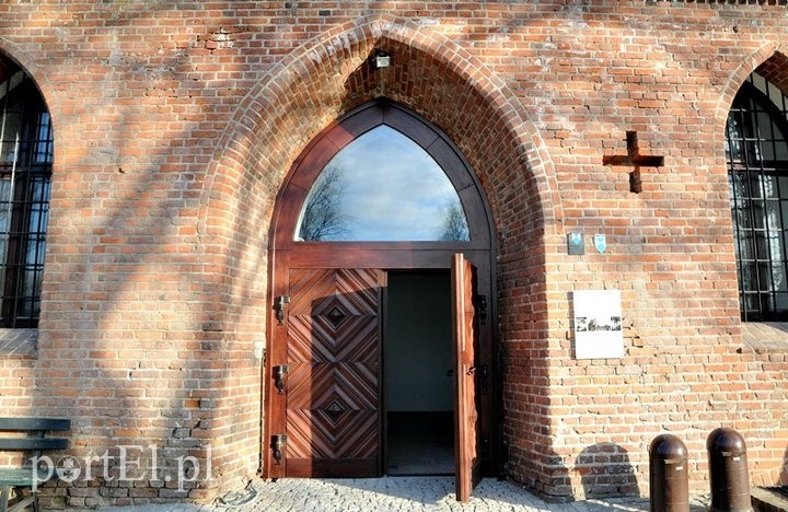 Elbląg, Do drugiego konkursu na dyrektora Galerii EL przystąpiło sześcioro kandydatów