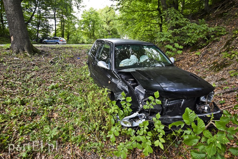 Elbląg, Pijany kierowca vw golfa zderzył się z fordem Elbląg, Pijany kierowca vw golfa zderzył się z fordem