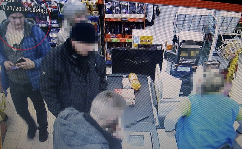 Elbląg, Policjanci poszukują sprawcy kradzieży Elbląg, Policjanci poszukują sprawcy kradzieży