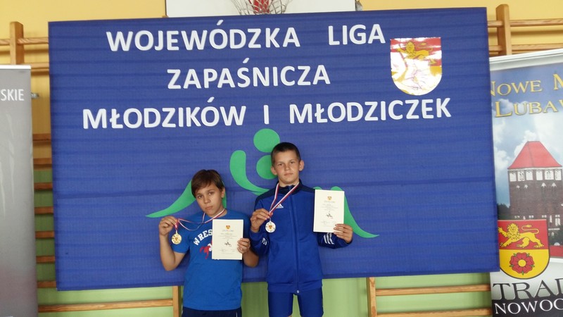 Elbląg, Dwa medale elbląskich zapaśników