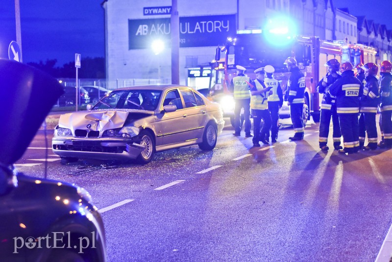 Elbląg, Zderzenie bmw z toyotą na ul. Płk. Dąbka