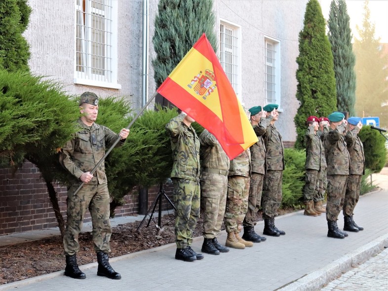 Elbląg, Żołnierze uczcili narodowe święto Hiszpanii